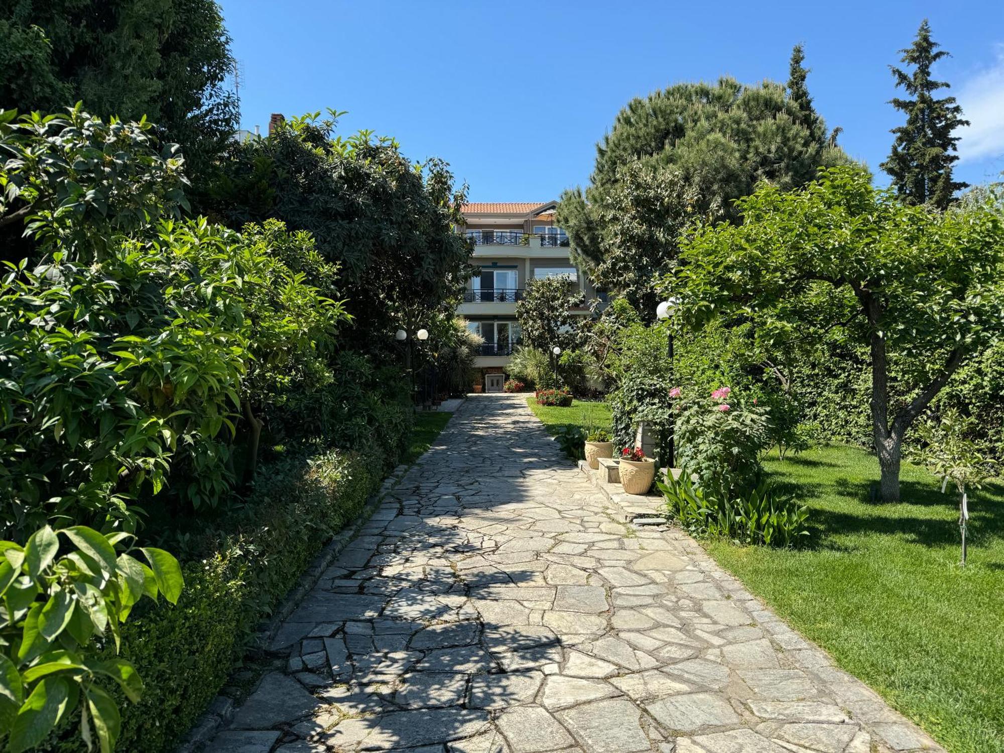 Nireon Apartment Nea Iraklitsa Екстериор снимка